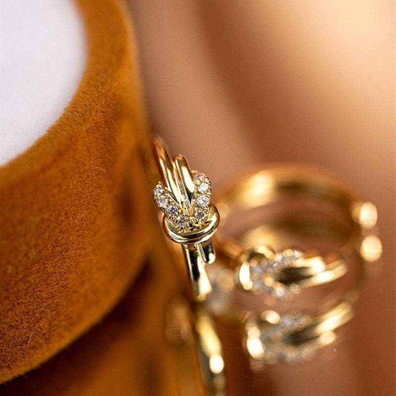Full Diamond Vachette Clasp Earrings