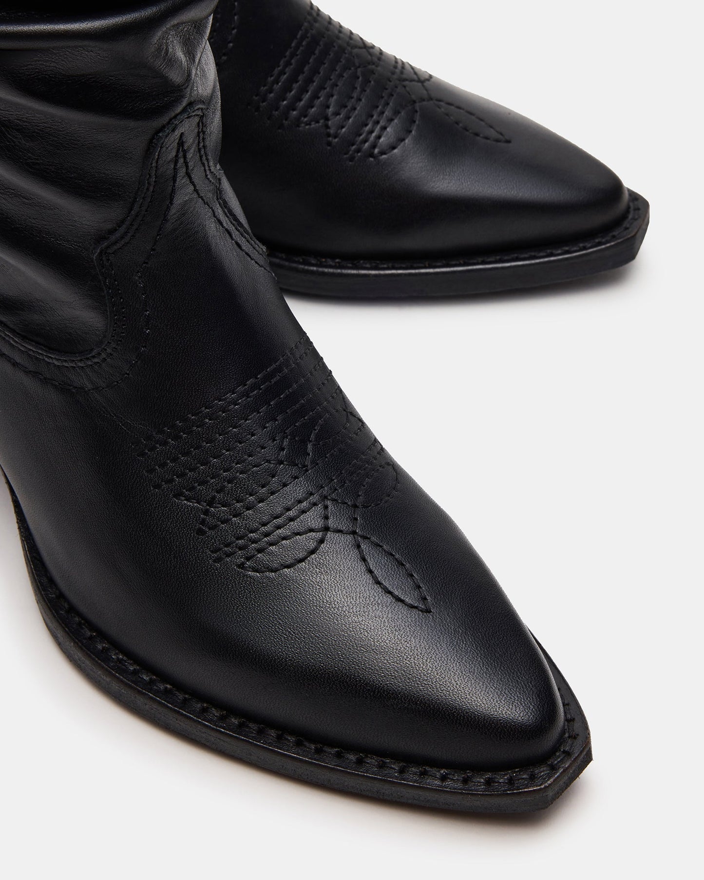 STAGE BLACK LEATHER